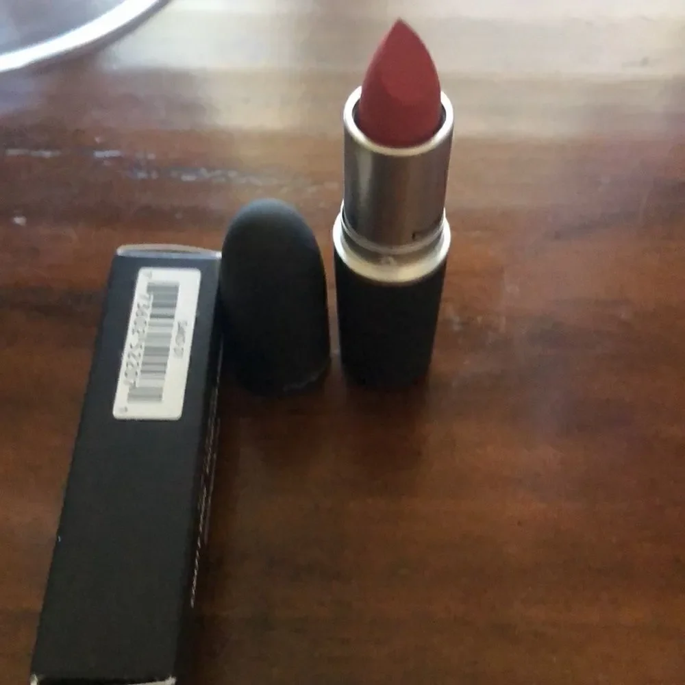 MAC NEW POWDER KISS LIPSTICK BEST SELLER DEVOTED TO CHILI WARM BRICK RED+ Ipsy